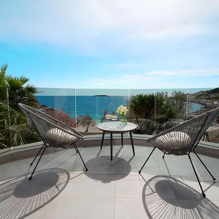 Beachfront Sevid With Heated Pool And Jacuzzi * Zaglavice