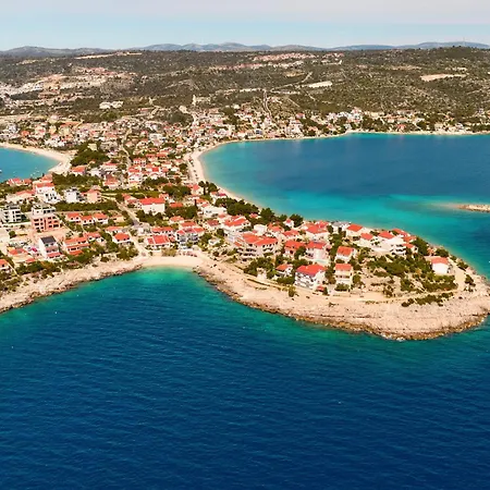 Willa Beachfront Sevid With Heated Pool And Jacuzzi *